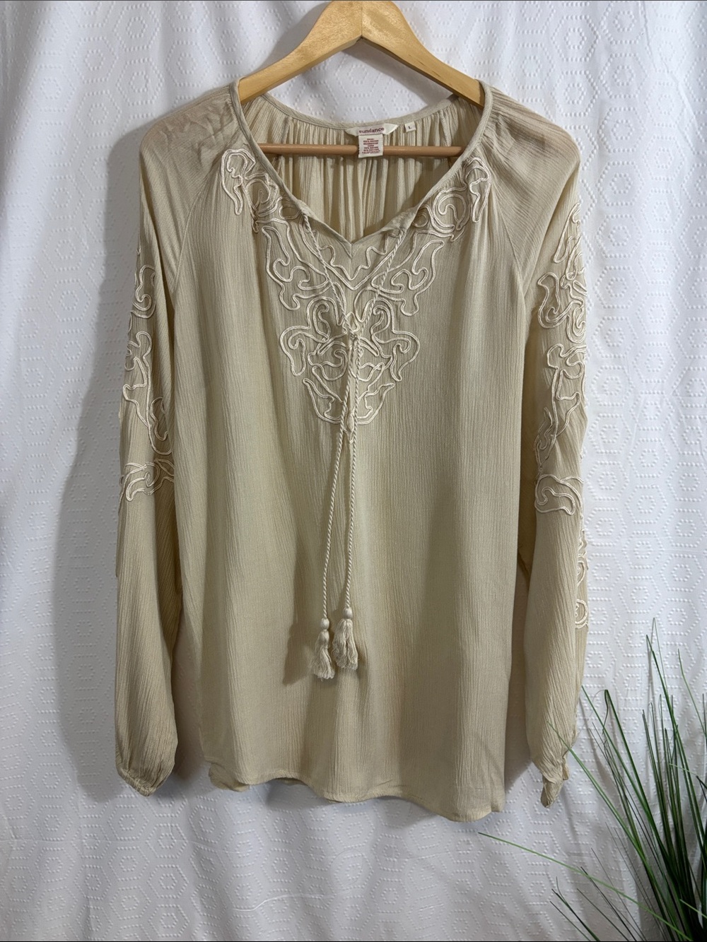Sundance cream Embroidered Blouse